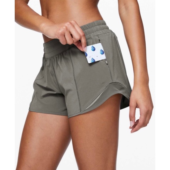 lululemon athletica Pants - Lululemon Hotty Hot Short II Size 8